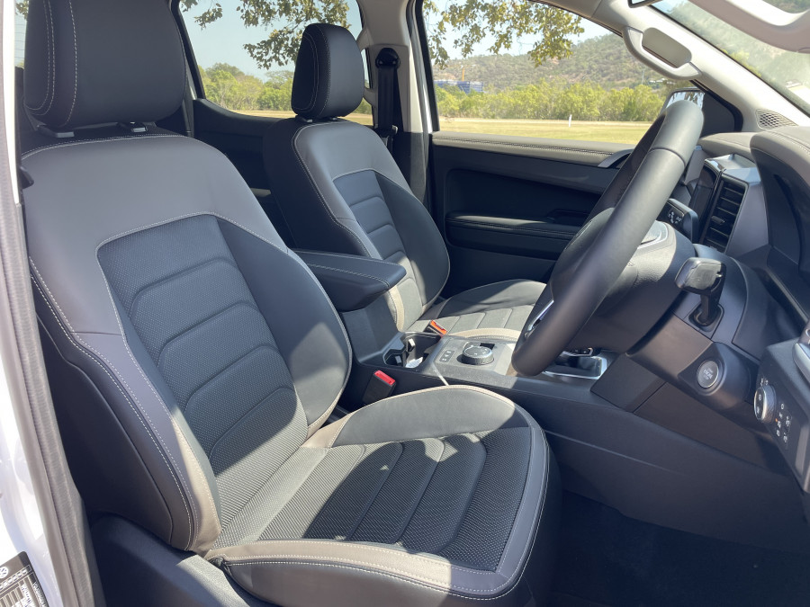 2025 Volkswagen Amarok NF TDI600 Style Ute Image 9