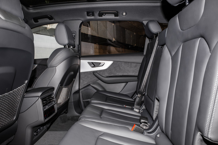 2024 MY25 Audi Q7 4M 55 TFSI S line SUV
