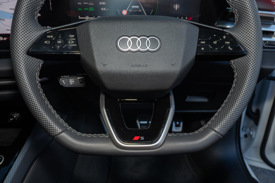 2025 Audi A5 B10 e-hybrid S-Line Wagon