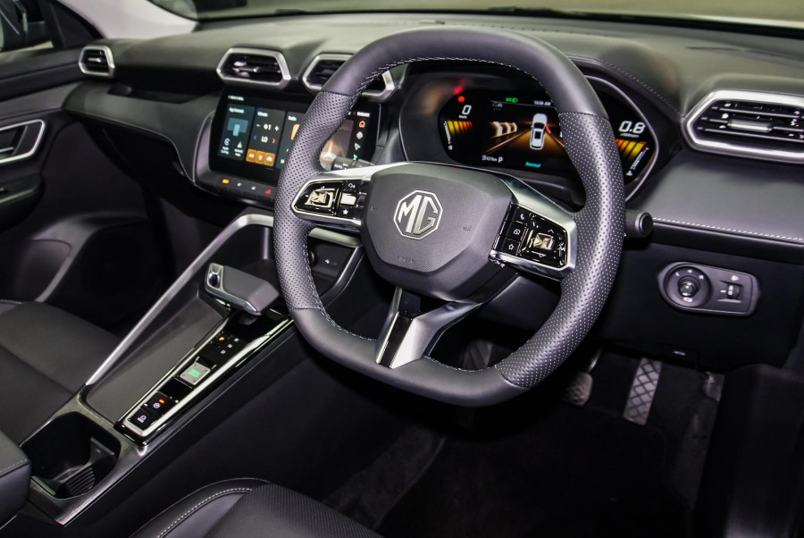 2025 MG ZS ZS32 Essence Turbo SUV Image 7