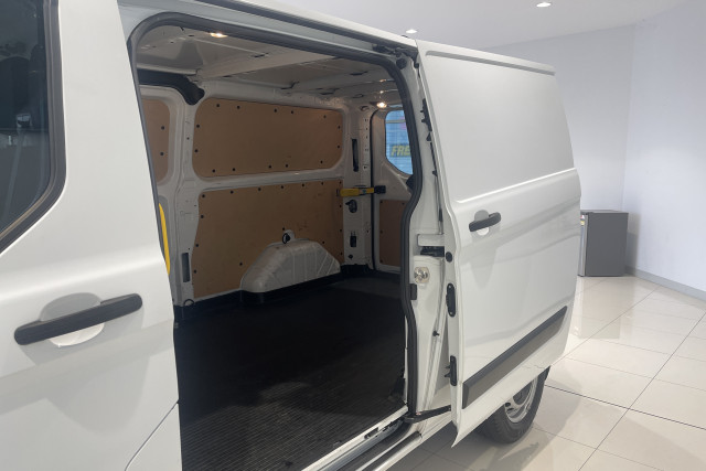 2019 MY19.75 Ford Transit Custom VN 340L Van Image 11