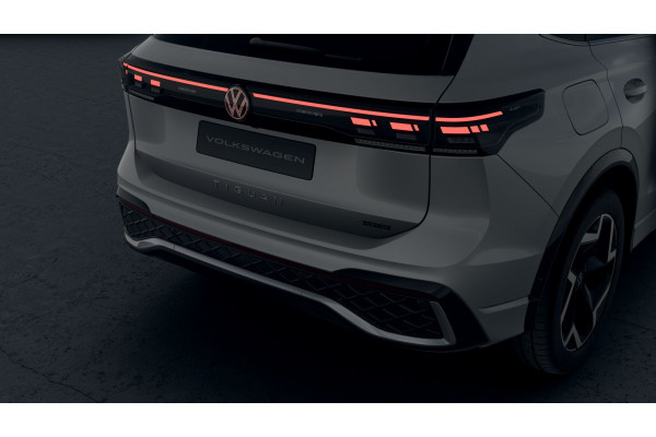 2026 Volkswagen Tiguan CT 150TSI R-Line SUV Image 3