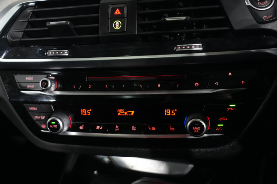 2018 BMW X3 xDrive20d SUV Image 18