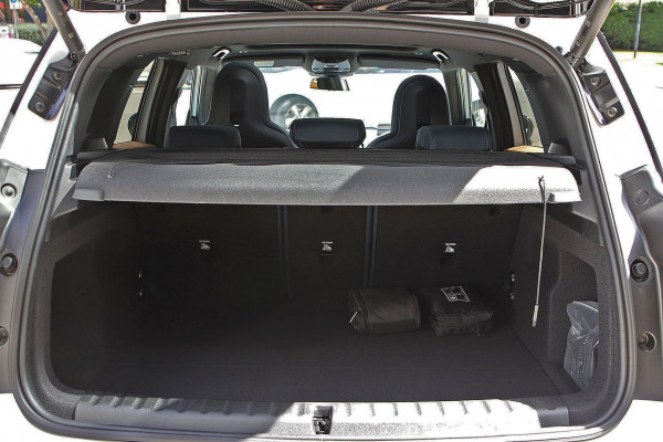 2025 MINI Countryman U25 S Favoured SUV image 11