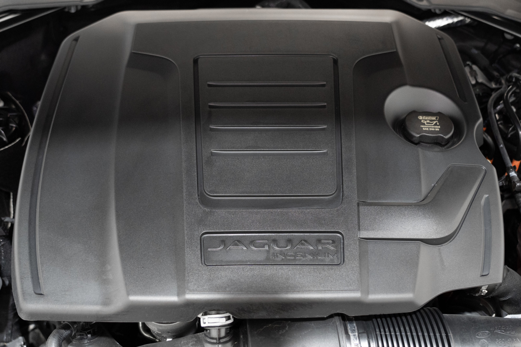 2022 Jaguar Xf P300 R-Dynamic Hse (221kw) Sedan Image 22