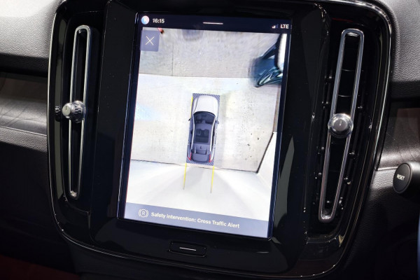 2022 MY23 Volvo C40 XK Recharge Twin SUV Image 14