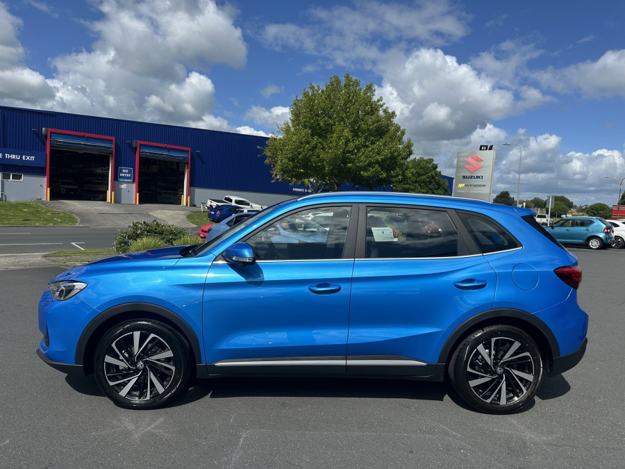 2026 MG ZS Essence Hybrid+ SUV Image 3