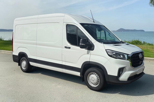 2026 MY25 LDV Deliver 9  Mid Roof LWB Van