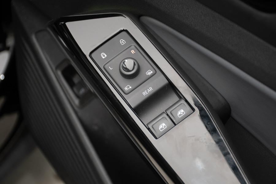 2025 Volkswagen ID. 5 E2 Pro SUV