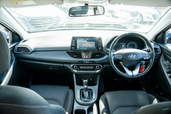2020 Hyundai i30 PD2 Active Hatch Image 17