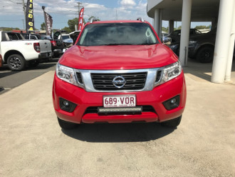 2015 Nissa Navara D23 STX Crew cab