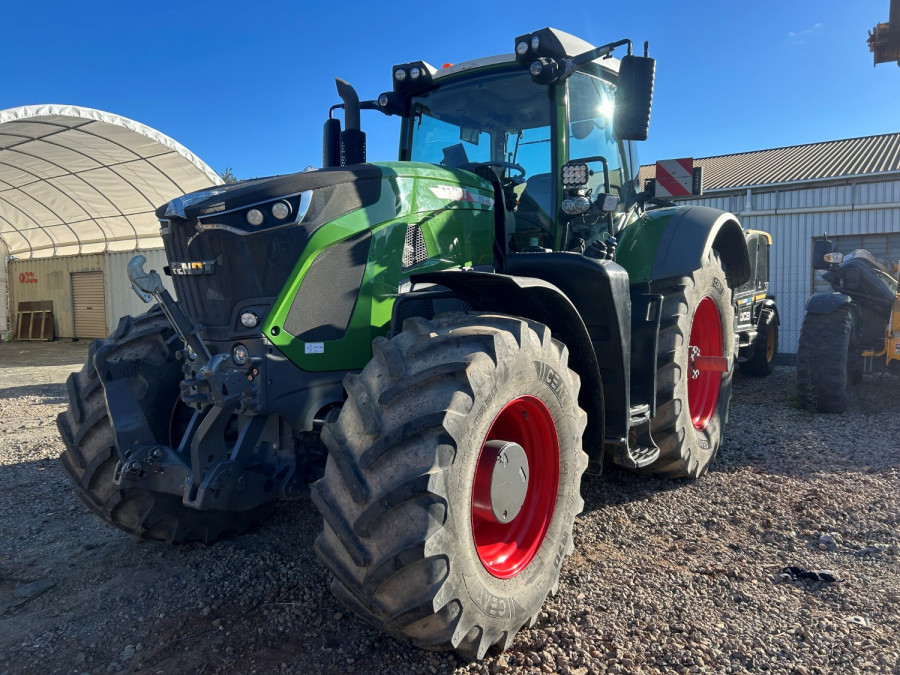 2024 Fendt 930 Vario Vario 4WD & FWA Image 2