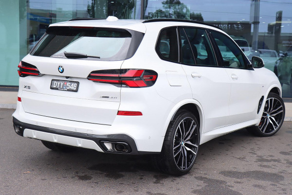 2025 BMW X5 G05 LCI xDrive40i M Sport SUV image 3