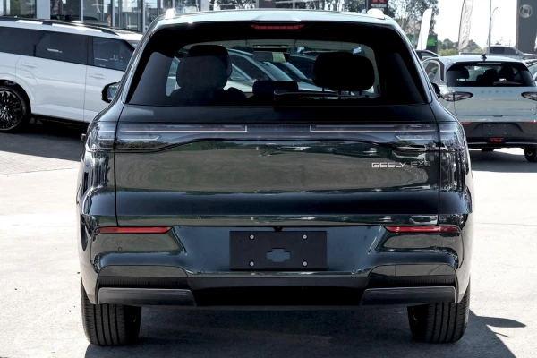 2026 MY27 Geely EX5 E245 Inspire Extended Range SUV Image 3