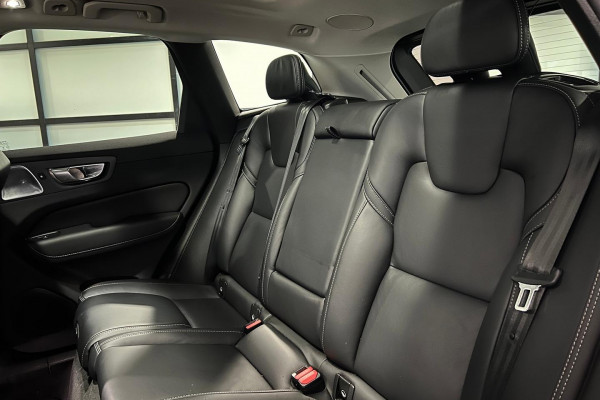 2022 Volvo XC60 UZ B5 Inscription SUV Image 22