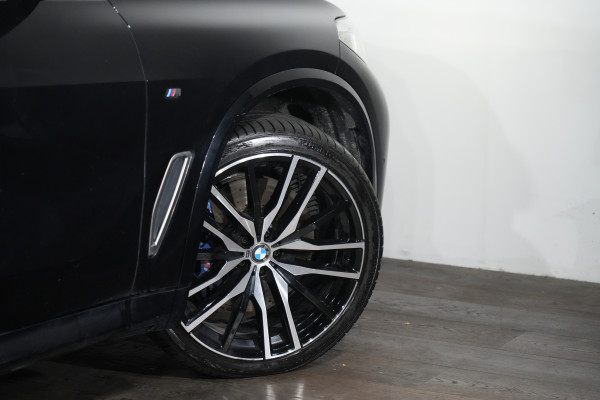 2019 BMW X5 M50d SUV image 11