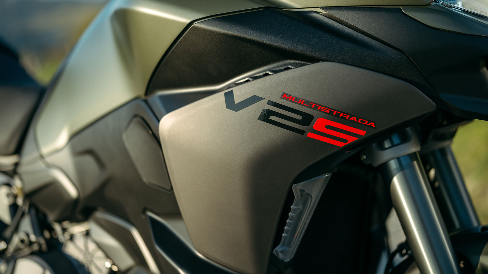 New Ducati Multistrada V2, V2 S, V2 S Travel Image