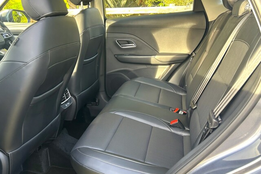 2024 MY24.5 MG ZS EV ZS ESSENCE H24.5 Essence SUV Image 9