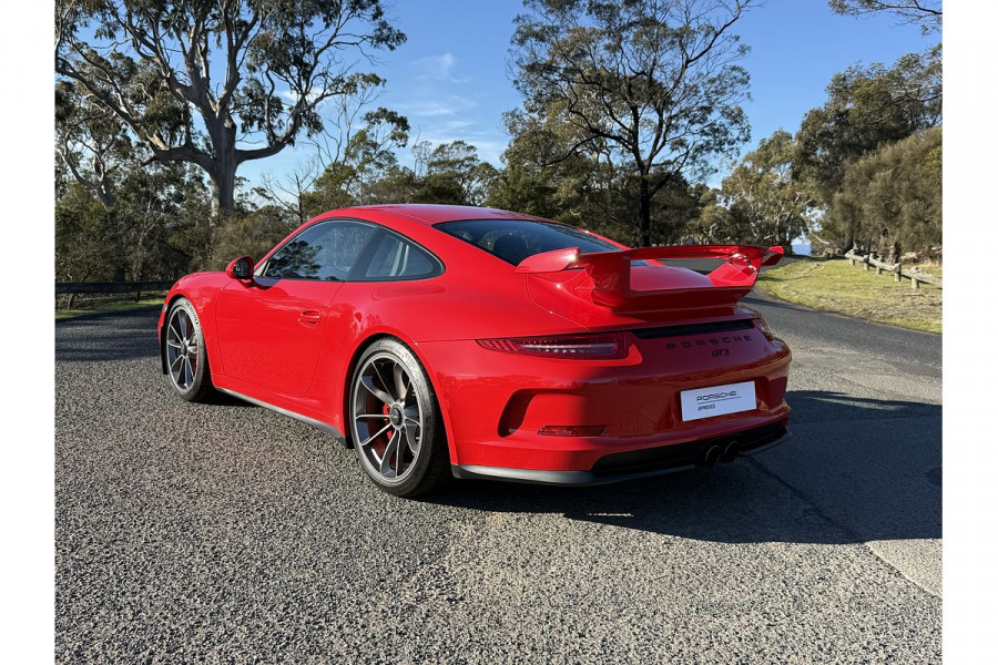 2015 Porsche 911 991 GT3 Coupe Image 6