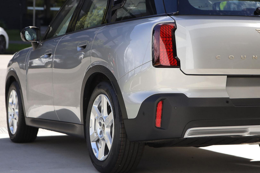 2024 MINI Countryman U25 E Classic SUV