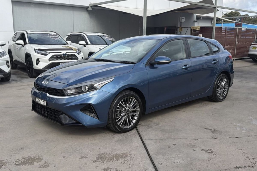 2021 MY1  Kia Cerato BD Sport+ Hatch Image 9