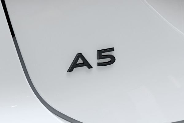 2025 Audi A5 B10 e-hybrid S-Line Wagon image 20