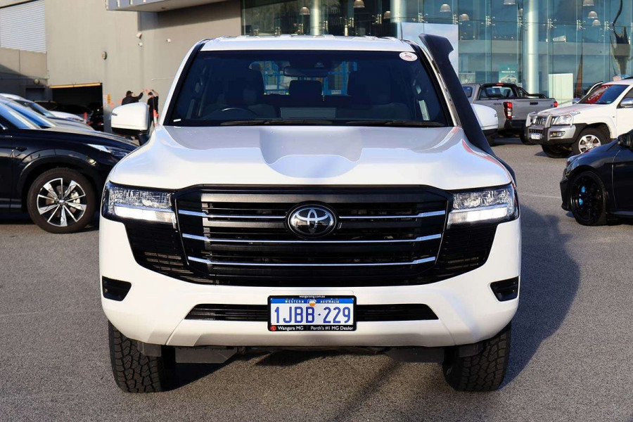 2023 Toyota LandCruiser FJA300R GX SUV Image 4