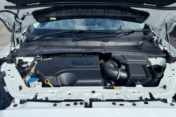 2019 Jaguar E-PACE X540 P250 SE SUV Image 25