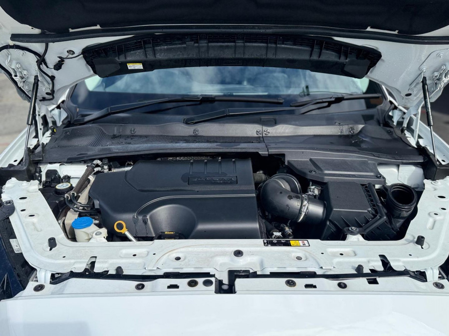 2019 Jaguar E-PACE X540 P250 SE SUV Image 25