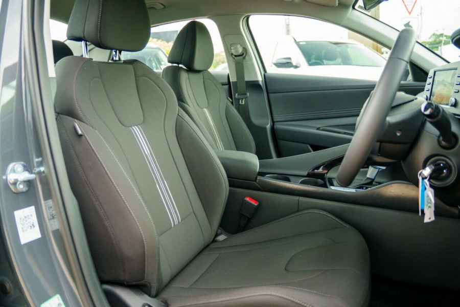 2024 MY25 Hyundai i30 CN7.V2 Hybrid Sedan Image 16