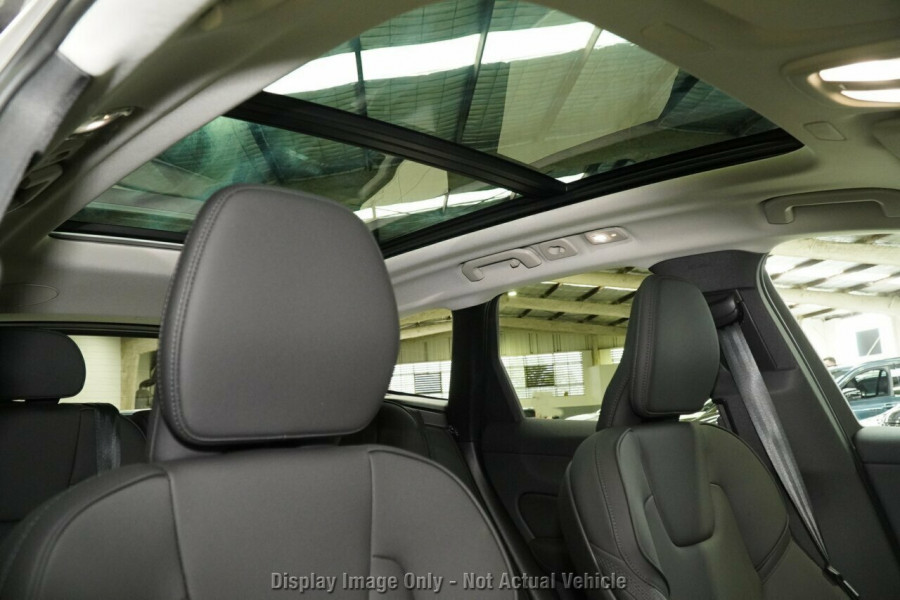2026 Volvo XC60 UZ Plus B5 Bright SUV Image 20