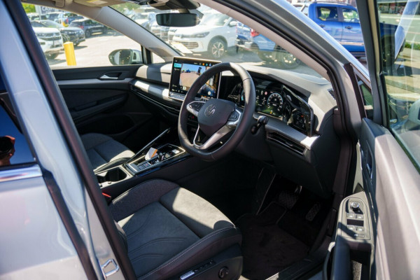2026 Volkswagen Golf 8.5 110TSI Style Hatch Image 15