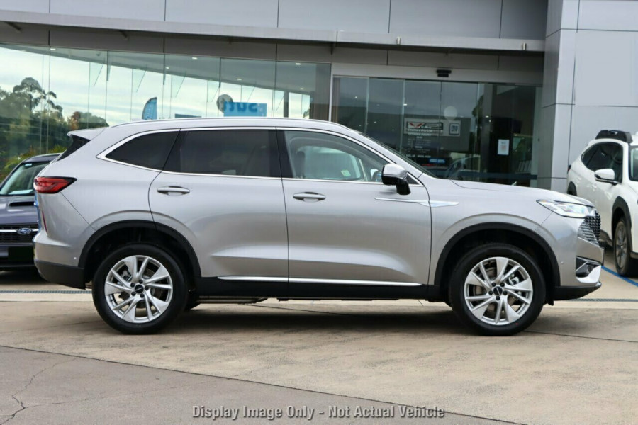 2025 GWM Haval H6 B01 Ultra Hybrid SUV Image 16