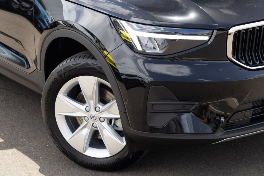 2026 Volvo XC40 XZ Plus B4 SUV