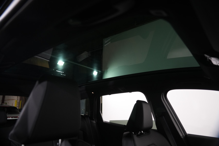 2025 BMW X3 30e xDrive SUV Image 24
