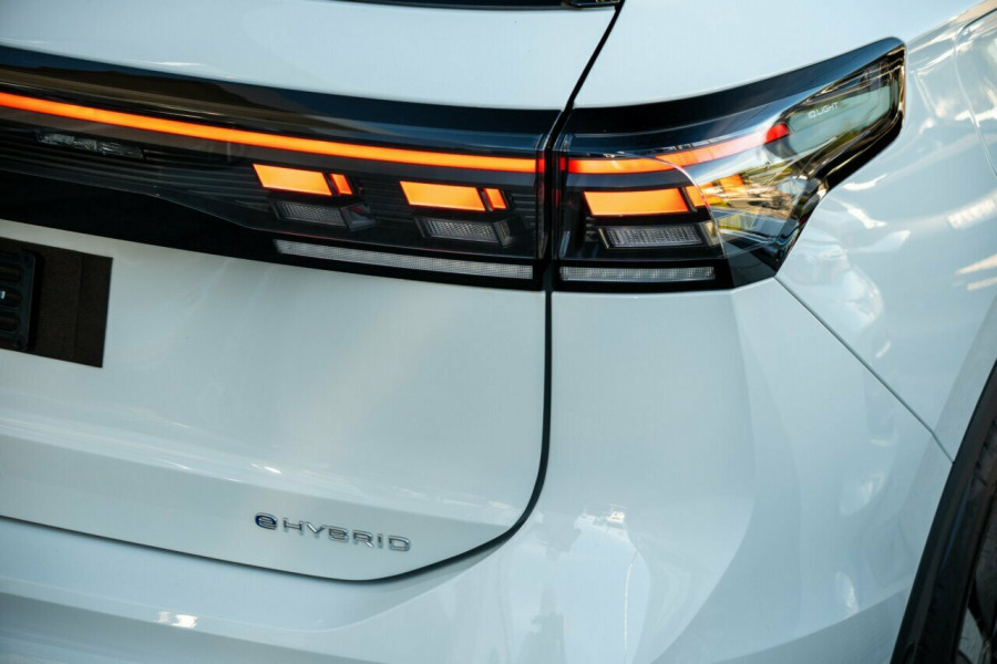 2026 Volkswagen Tiguan CT 150TSI eHybrid Elegance SUV Image 7