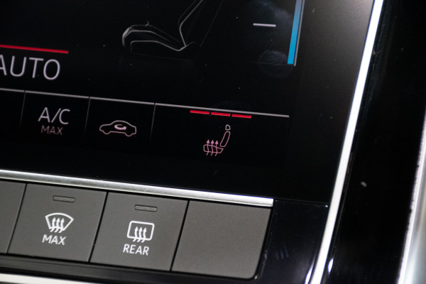 2021 Audi Q7 4M 55 TFSI S line SUV Image 19