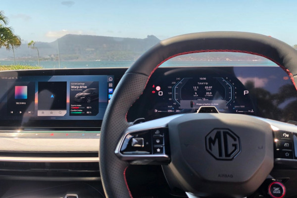 2025 MG MG7  Essence Sedan Image 4