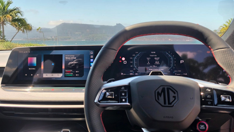 2025 MG MG7  Essence Sedan Image 4