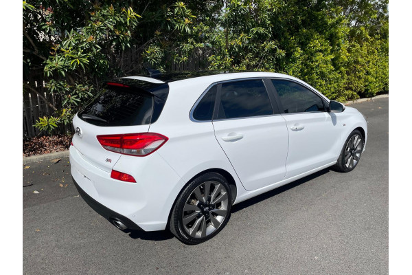 2017 MY18 Hyundai i30 PD SR Premium Hatch