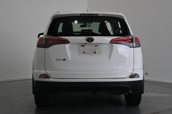 2015 Toyota RAV4 3P443701B rav SUV Image 6