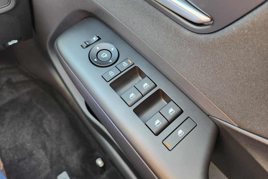 2025 Hyundai KONA SX2.V2  SUV Image 20
