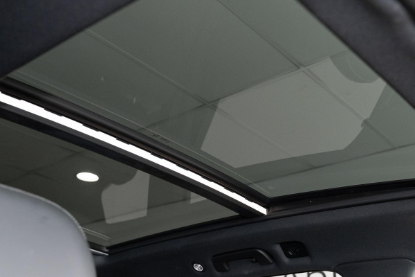 2025 Audi Q7 4M 50 TDI S line SUV image 20