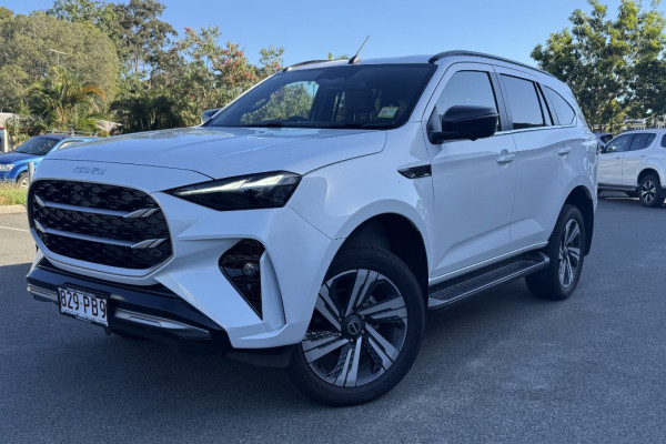 2025 MY25.5 Isuzu MU-X RJ LS-T SUV Image 2