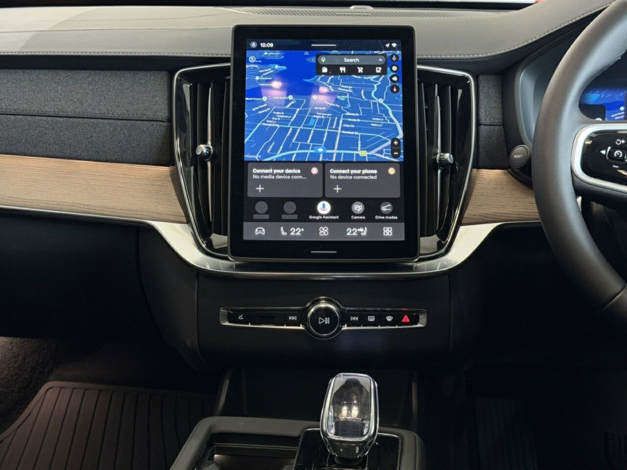 2026 Volvo XC90 L Series Plus B5 Bright SUV Image 13