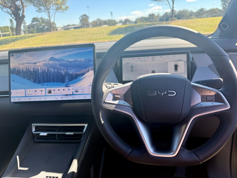 2025 MY26 BYD SEALION 8  Premium AWD SUV Image 13