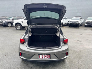 2017 Holden Astra BK R Hatch