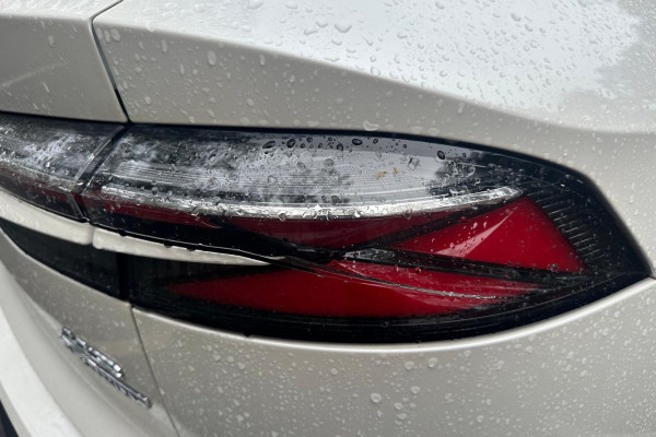 2025 MG HS AS33H Essence Hybrid+ SUV Image 6