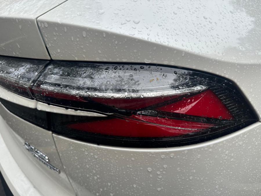 2025 MG HS AS33H Essence Hybrid+ SUV Image 6