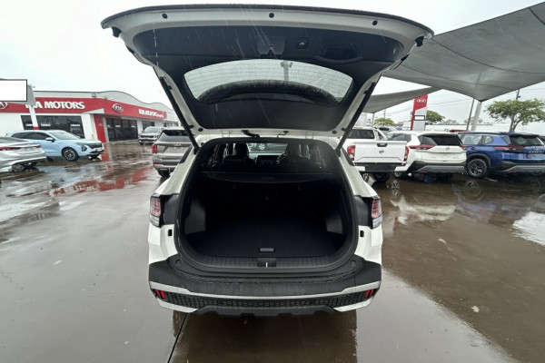 2024 Kia Sportage NQ5 GT-Line SUV Image 5
